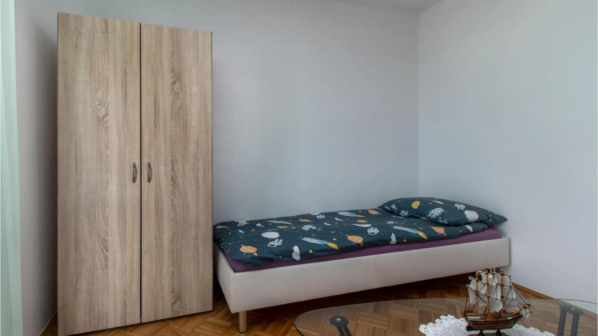 Cozy Apartment In Dramalj With Kitchen Croatia