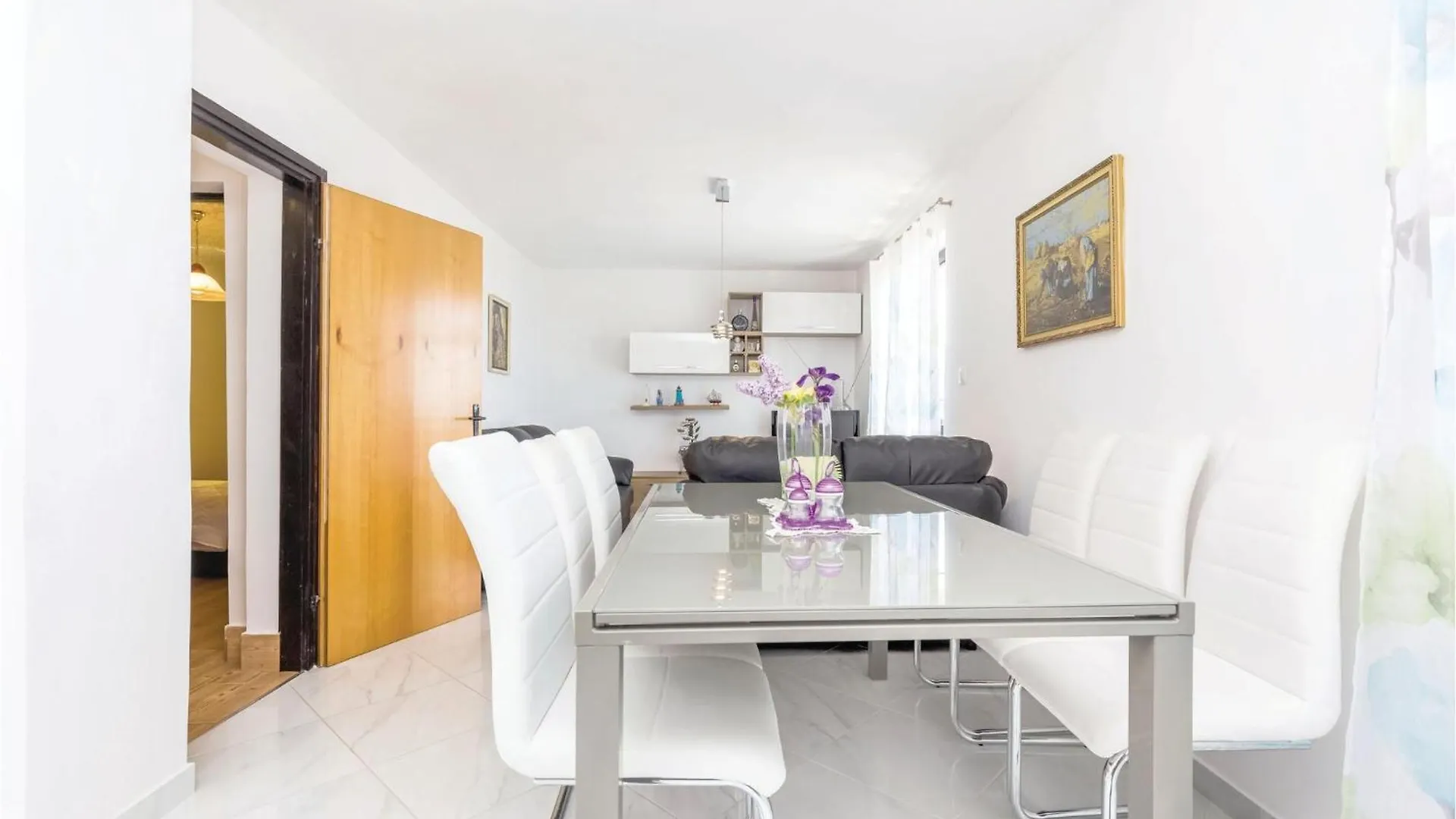 Cozy Apartment In Dramalj With Kitchen